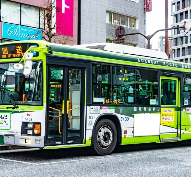 バス車外広告の掲載のようす1